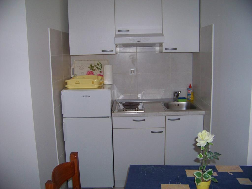 Apartments Bozikovic Podstrana Phòng bức ảnh
